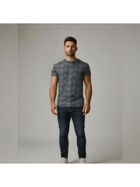 Sovereign state men’s T-shirt size small